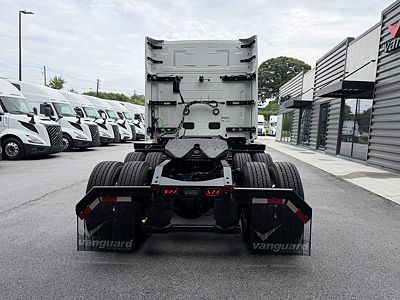 2027 Volvo VNL64T840
