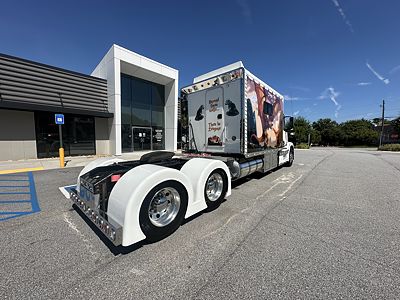 2016 Volvo VNL