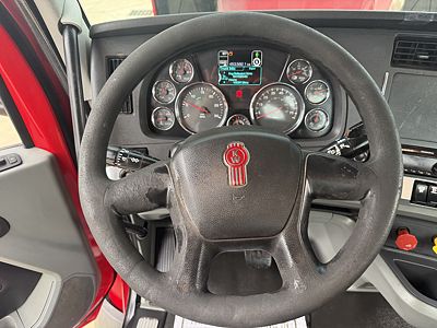 2021 Kenworth T680