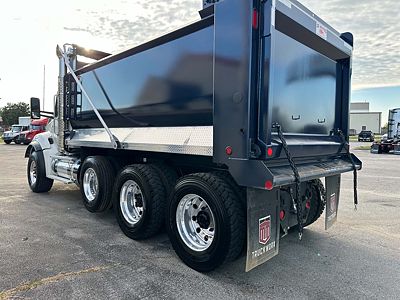 2026 Kenworth T880