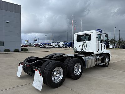 2021 Mack ANTHEM 64T