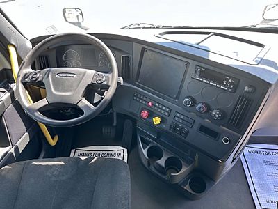 2024 Freightliner CASCADIA 126