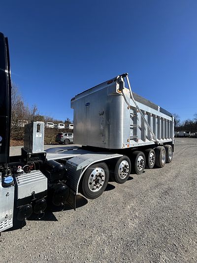 2024 Volvo VHD