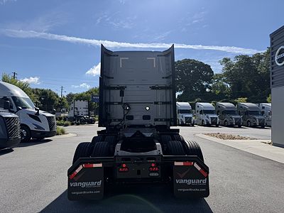 2027 Volvo VNL64T860