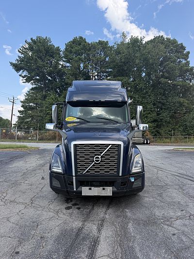 2020 Volvo VNL64T860