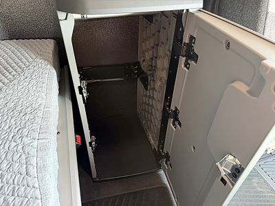 2027 Volvo VNL64T860
