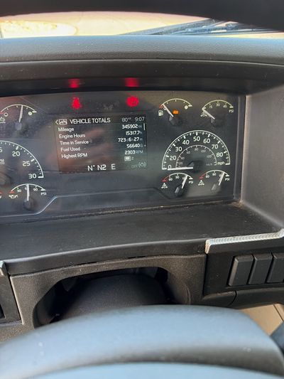 2019 Volvo VNR