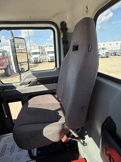 2020 Mack ANTHEM 64T