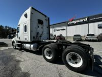 2019 Freightliner CASCADIA 126