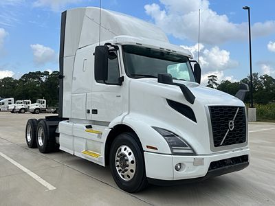 2020 Volvo VNR64T400