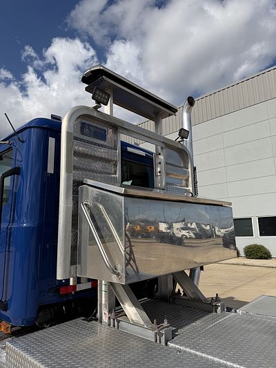 2021 Mack GRANITE 64BT