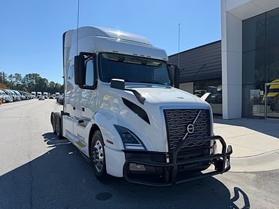 2023 Volvo VNL64T740