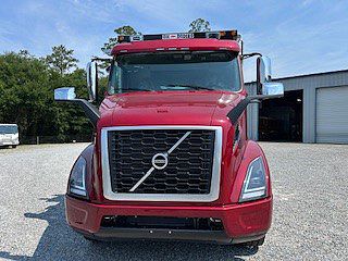 2025 Volvo VNR64300