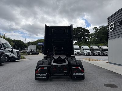 2027 Volvo VNL64T860