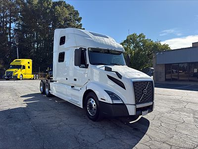 2022 Volvo VNL64T860