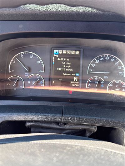 2024 Freightliner CASCADIA 126