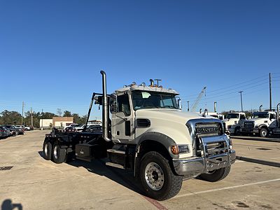 2026 Mack GR64F