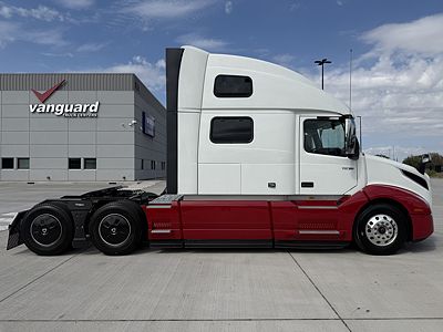 2024 Volvo VNL64T860