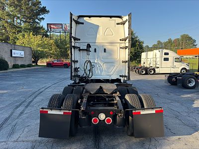 2024 Freightliner CASCADIA 126