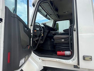 2019 Volvo VNL