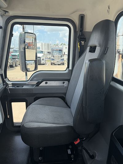 2019 Mack ANTHEM 64T