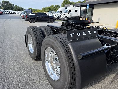 2027 Volvo VNL64T860