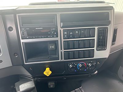 2026 Mack MD742