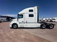 2025 Volvo VNL64T860