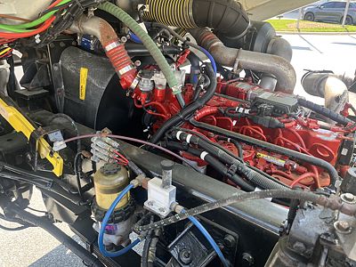 2022 Autocar ACTT42
