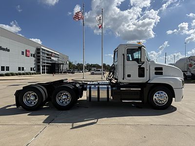 2020 Mack ANTHEM 64T