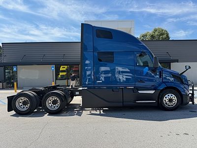 2026 Volvo VNL64T860