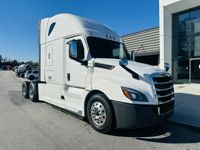 2020 Freightliner CASCADIA 126