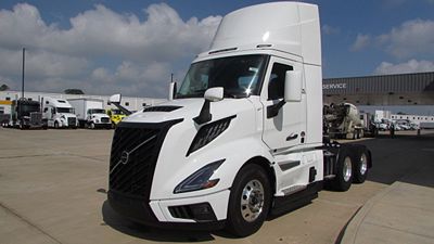 2027 Volvo VNL64T300