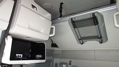 2027 Volvo VNL64T860