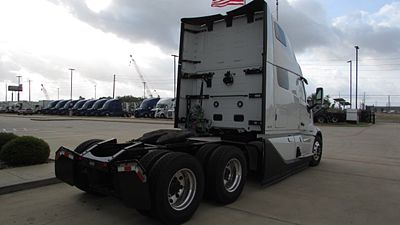 2026 Volvo VNL64T860