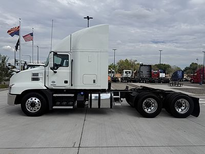 2021 Mack Anthem