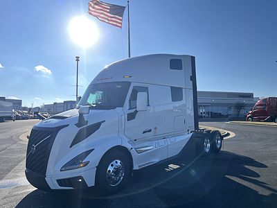 2027 Volvo VNL64T860