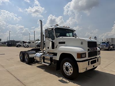 2024 Mack PIN64T