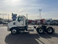 2025 Mack ANTHEM 64T