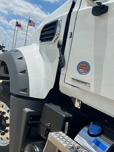 2027 Mack GR64F