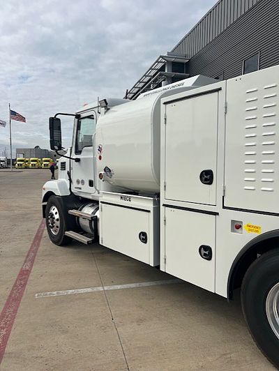 2026 Mack MD742