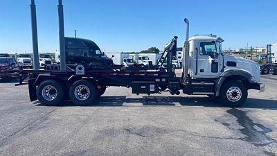 2026 Mack GRANITE 64BR