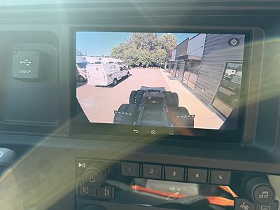 2027 Volvo VNL64T660
