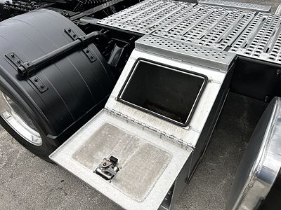 2020 Volvo VNR64T300