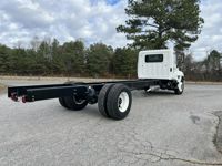 2025 Hino L6