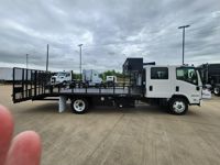 2025 Isuzu NPR XD