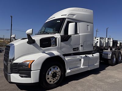 2026 Mack PIONEER 64T