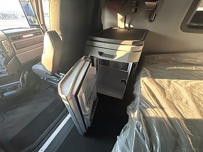 2026 Mack PIONEER 64T