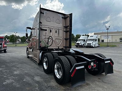 2024 Freightliner CASCADIA 126