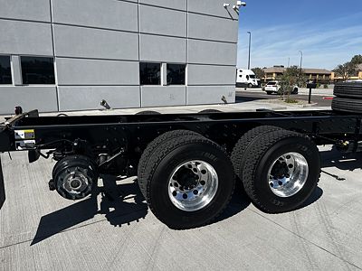 2026 Mack TE84